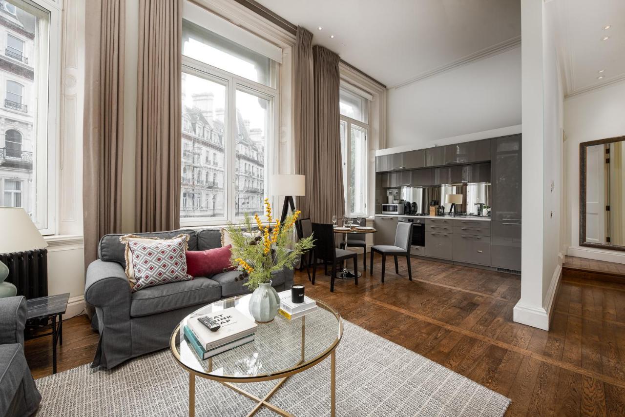 Grosvenor Gardens By Capital Apartment London Bagian luar foto