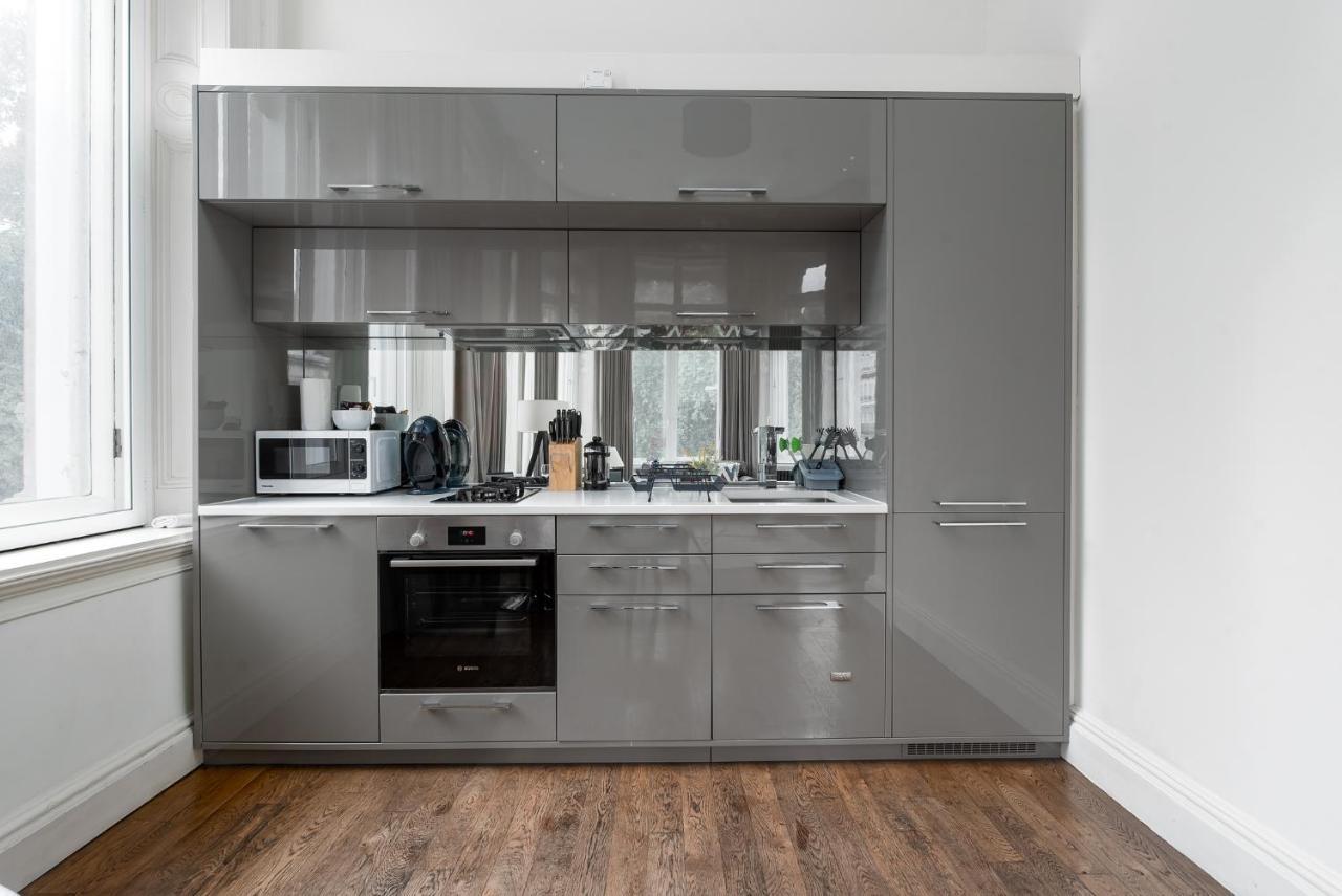 Grosvenor Gardens By Capital Apartment London Bagian luar foto