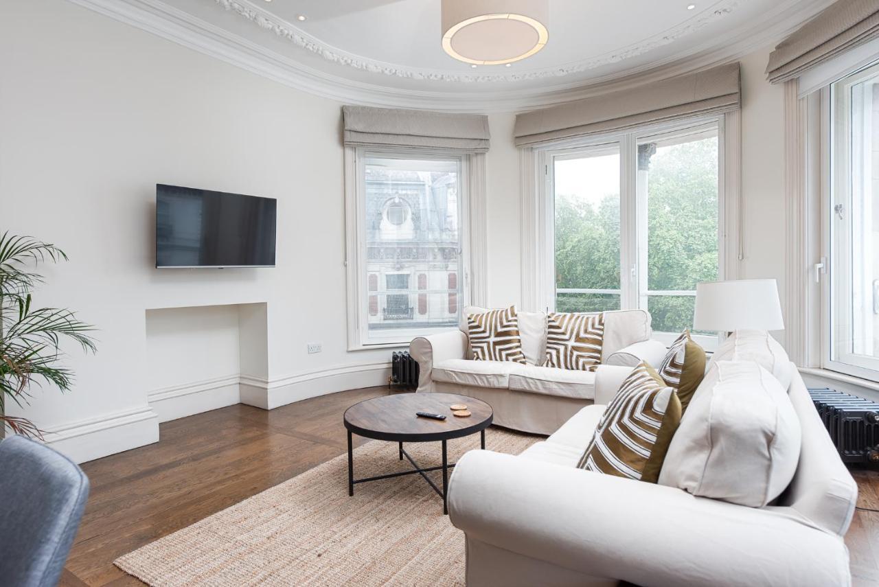 Grosvenor Gardens By Capital Apartment London Bagian luar foto
